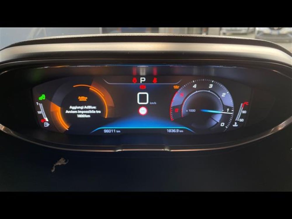 Peugeot 3008 usata a Varese (8)