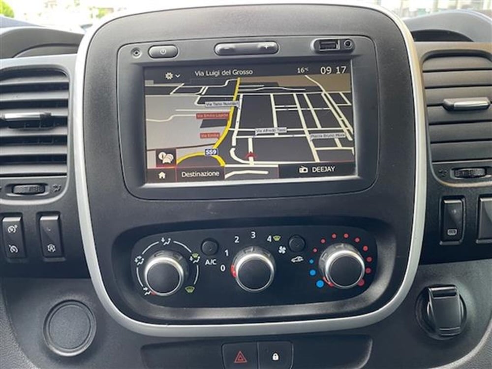 Renault Trafic Furgone usata a Parma (8)