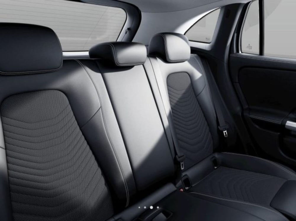 Mercedes-Benz GLA SUV nuova a Verona (8)