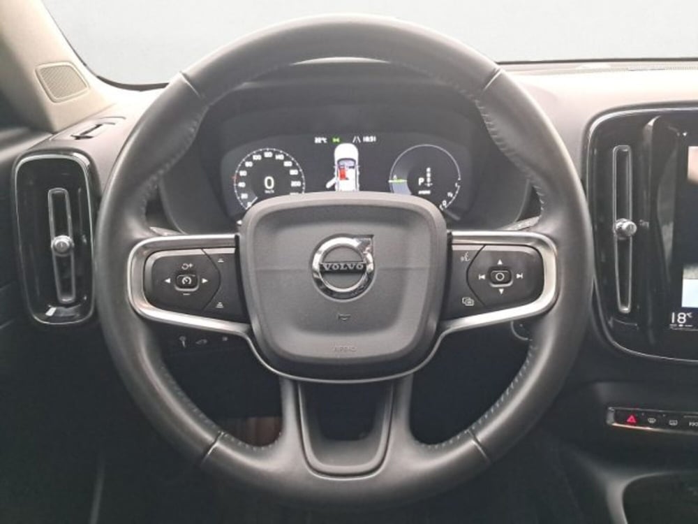 Volvo XC40 usata a Treviso (11)