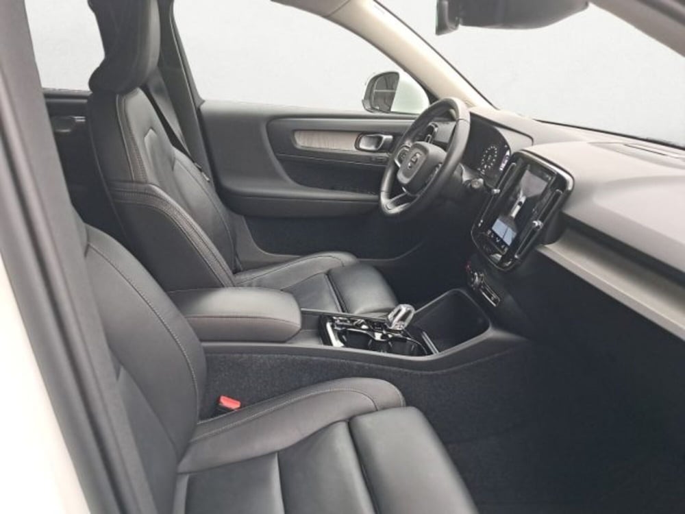 Volvo XC40 usata a Treviso (15)