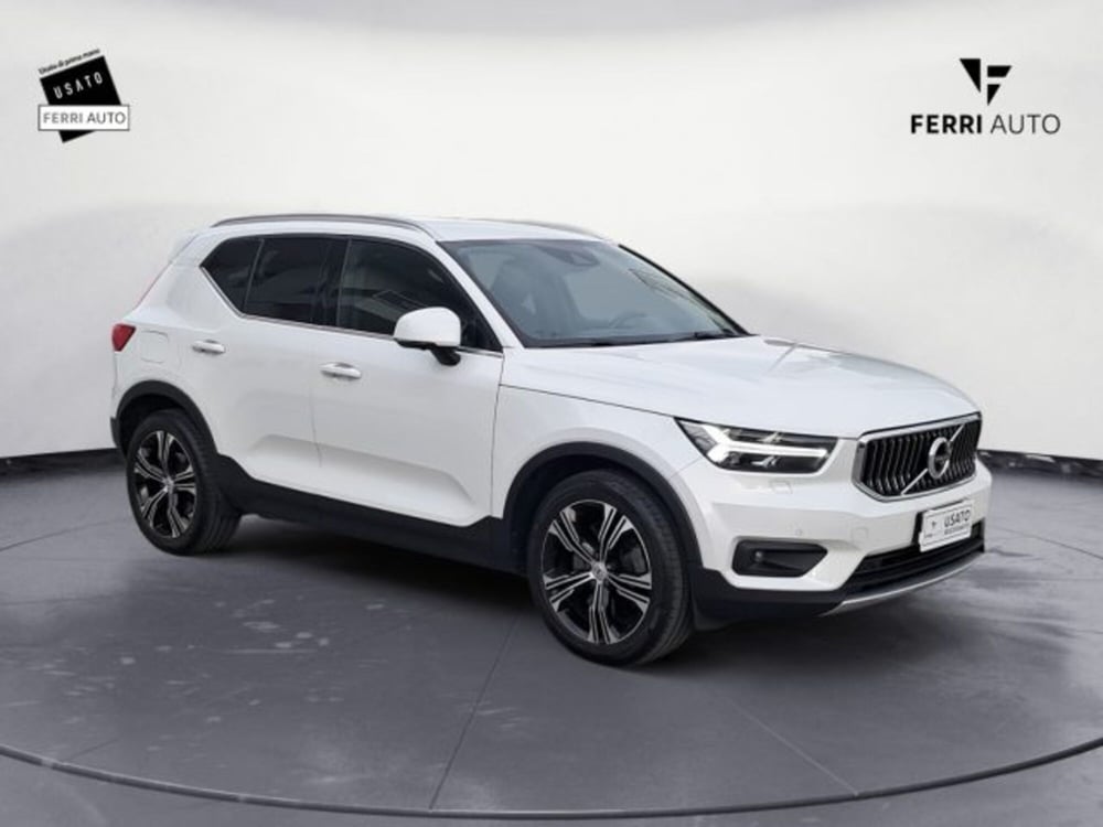 Volvo XC40 usata a Treviso (4)