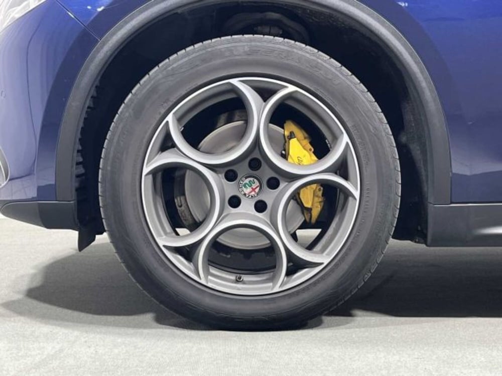 Alfa Romeo Stelvio usata a Sondrio (9)
