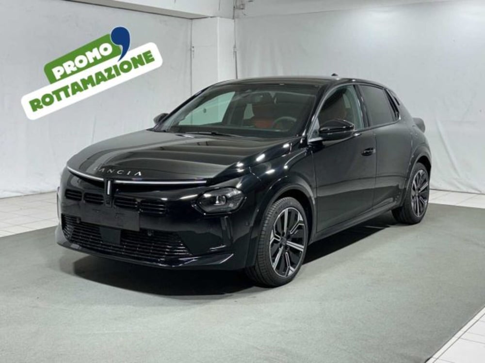 Lancia Ypsilon nuova a Sondrio