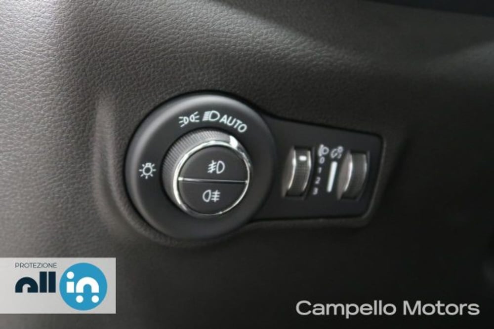 Jeep Compass usata a Venezia (16)