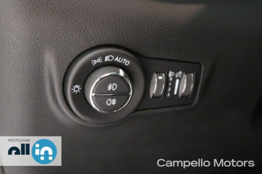 Jeep Compass usata a Venezia (16)