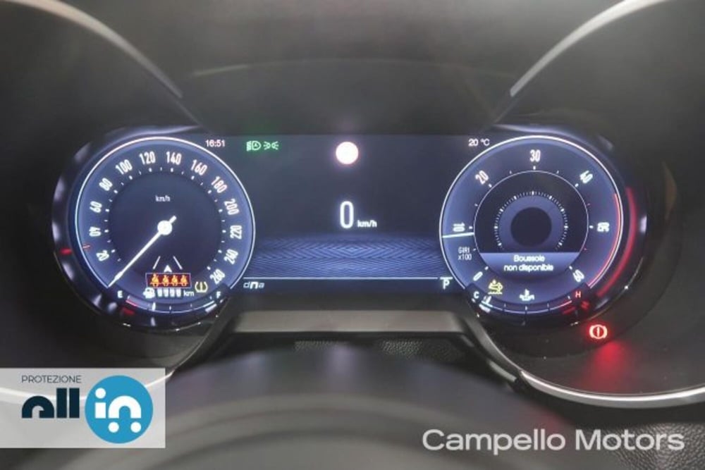 Alfa Romeo Stelvio usata a Venezia (10)