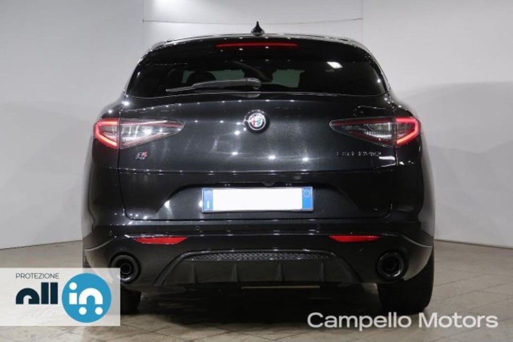 Alfa Romeo Stelvio usata a Venezia (4)