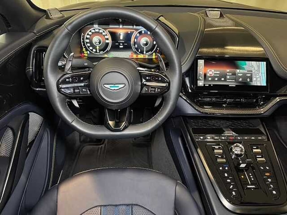 Aston Martin DBX707 usata a Genova (7)
