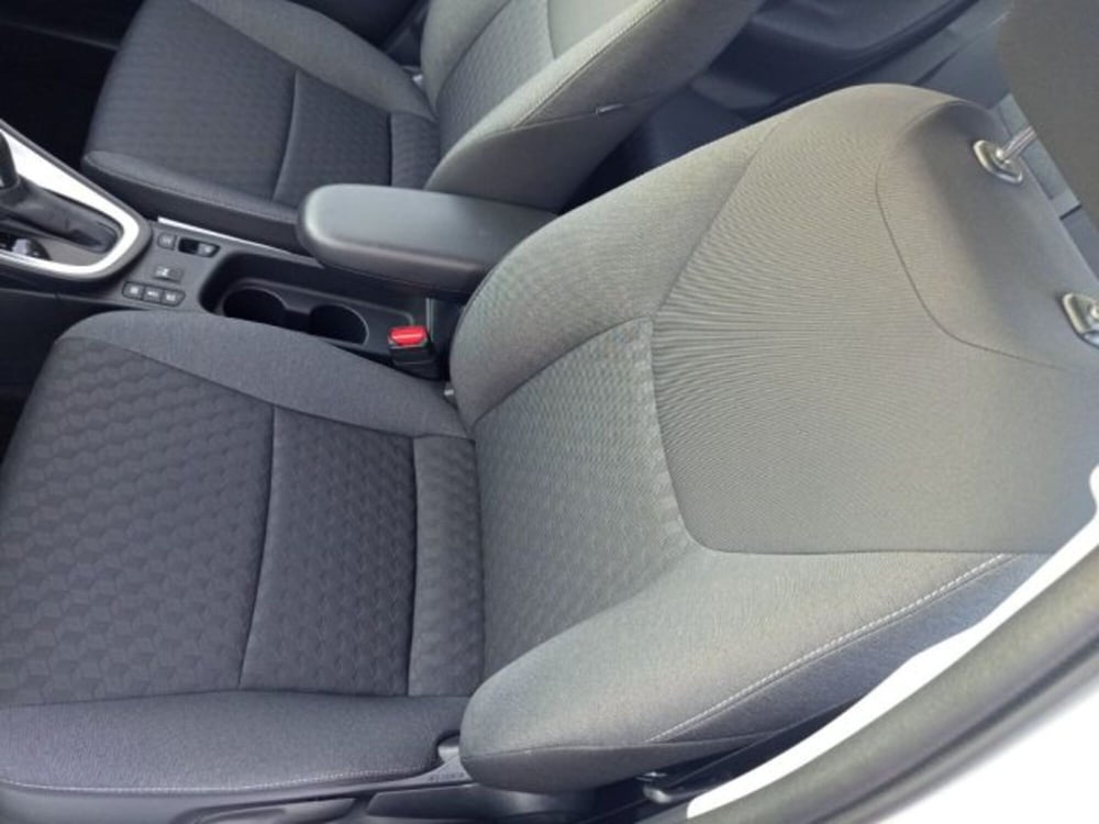 Toyota Yaris Cross usata a Frosinone (10)