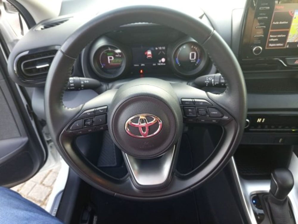 Toyota Yaris Cross usata a Frosinone (14)