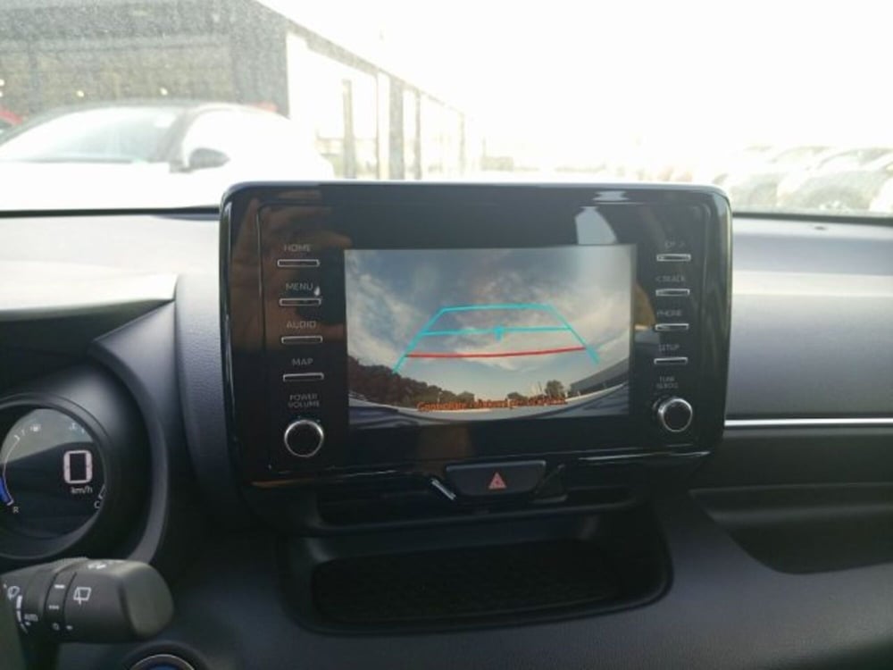 Toyota Yaris Cross usata a Frosinone (16)