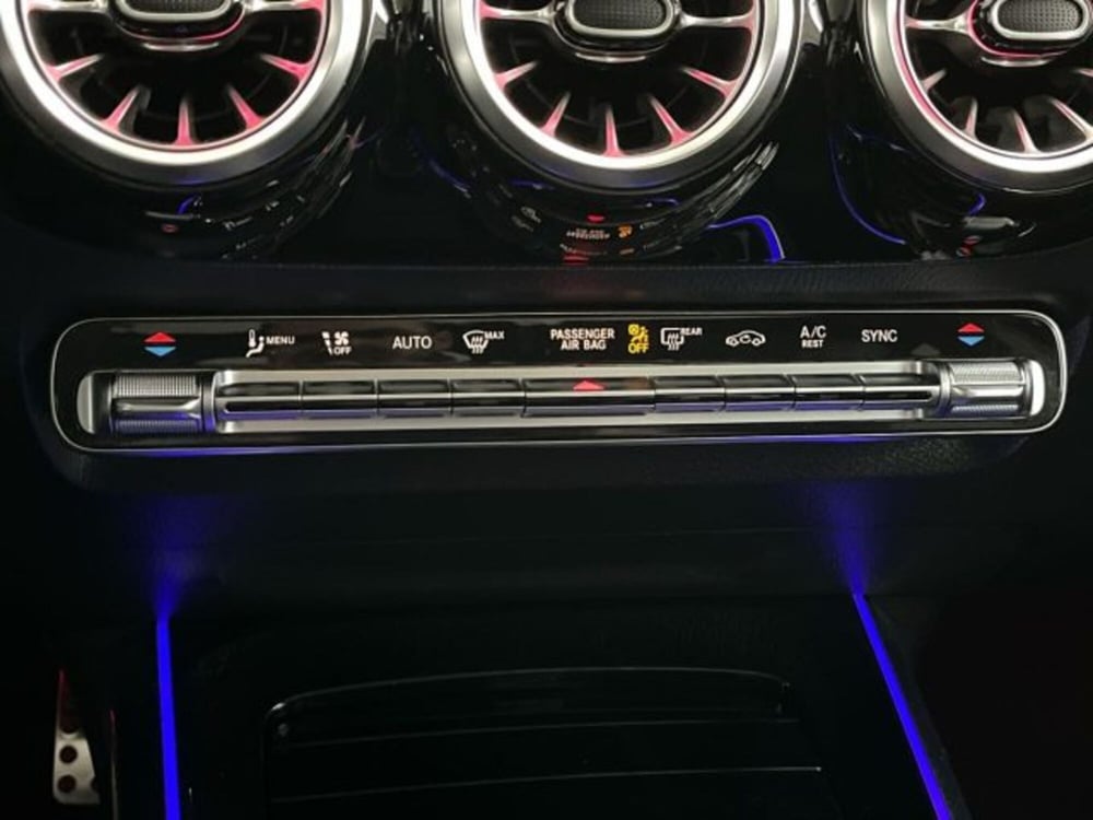 Mercedes-Benz GLA SUV usata a Verona (14)