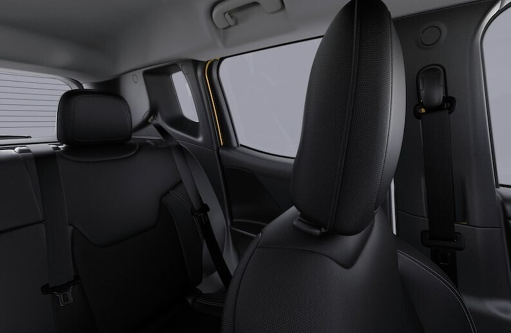 Jeep Renegade nuova a Bari (13)