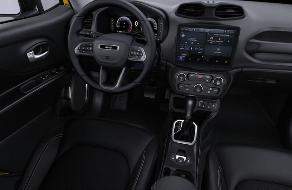 Jeep Renegade nuova a Bari (15)