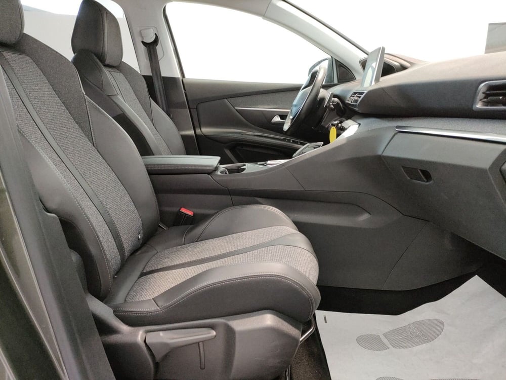 Peugeot 3008 usata a L'Aquila (15)