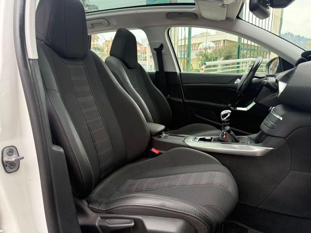 Peugeot 308 SW usata a Ascoli Piceno (9)
