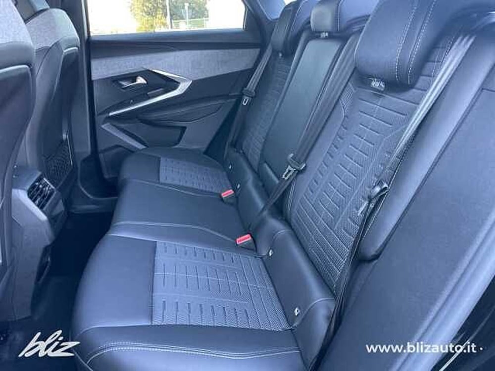 Peugeot 3008 nuova a Udine (8)