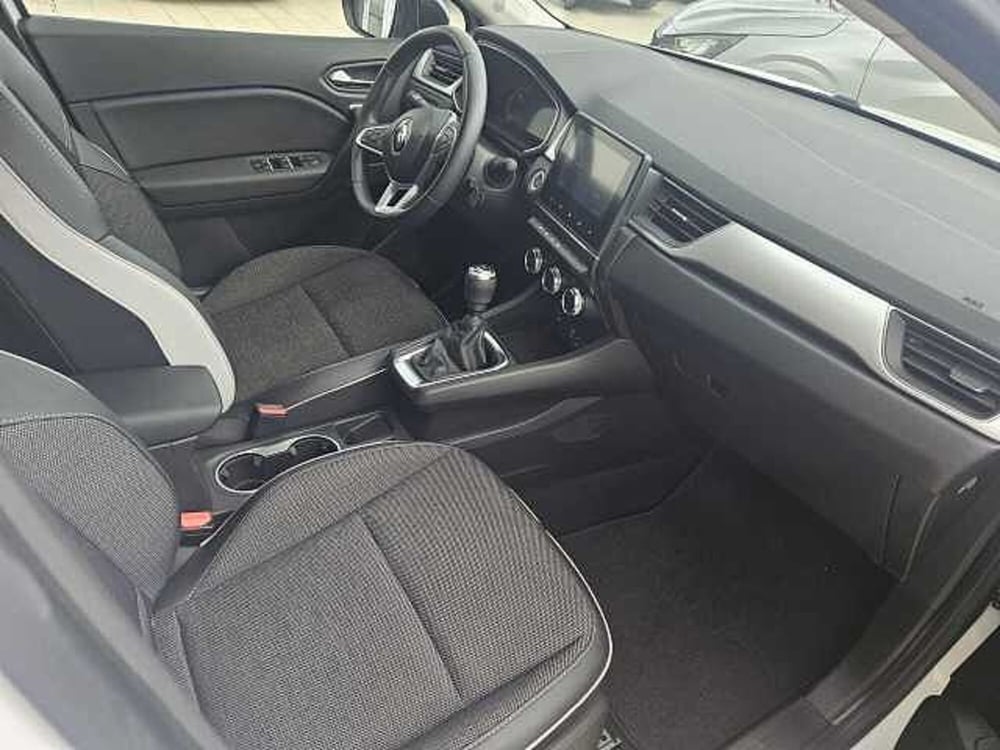 Renault Captur usata a Catania (11)