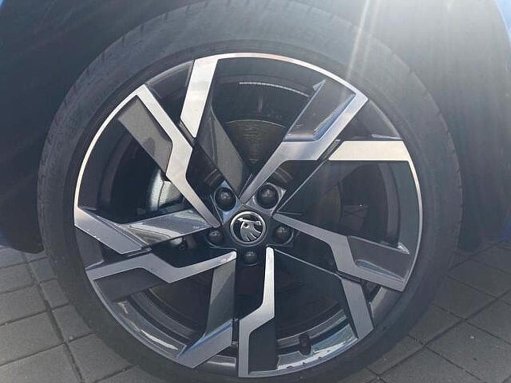 Skoda Karoq nuova a Novara (11)
