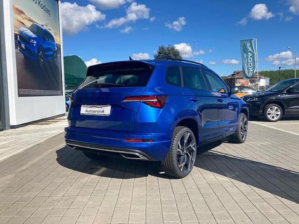 Skoda Karoq nuova a Novara (3)