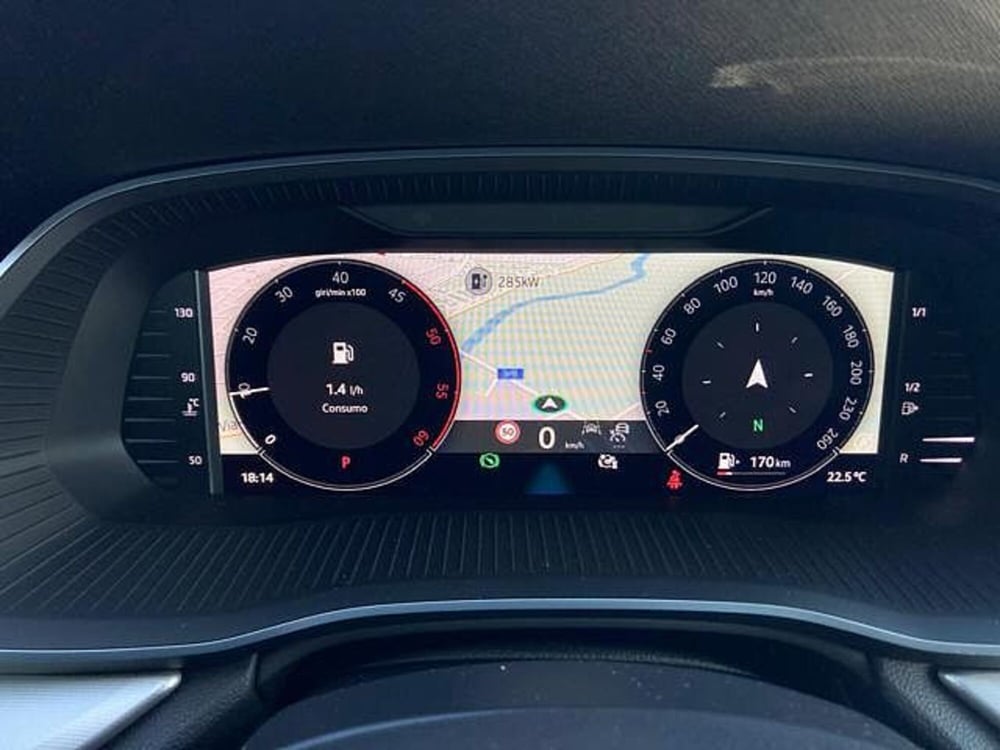 Skoda Octavia Station Wagon nuova a Novara (13)