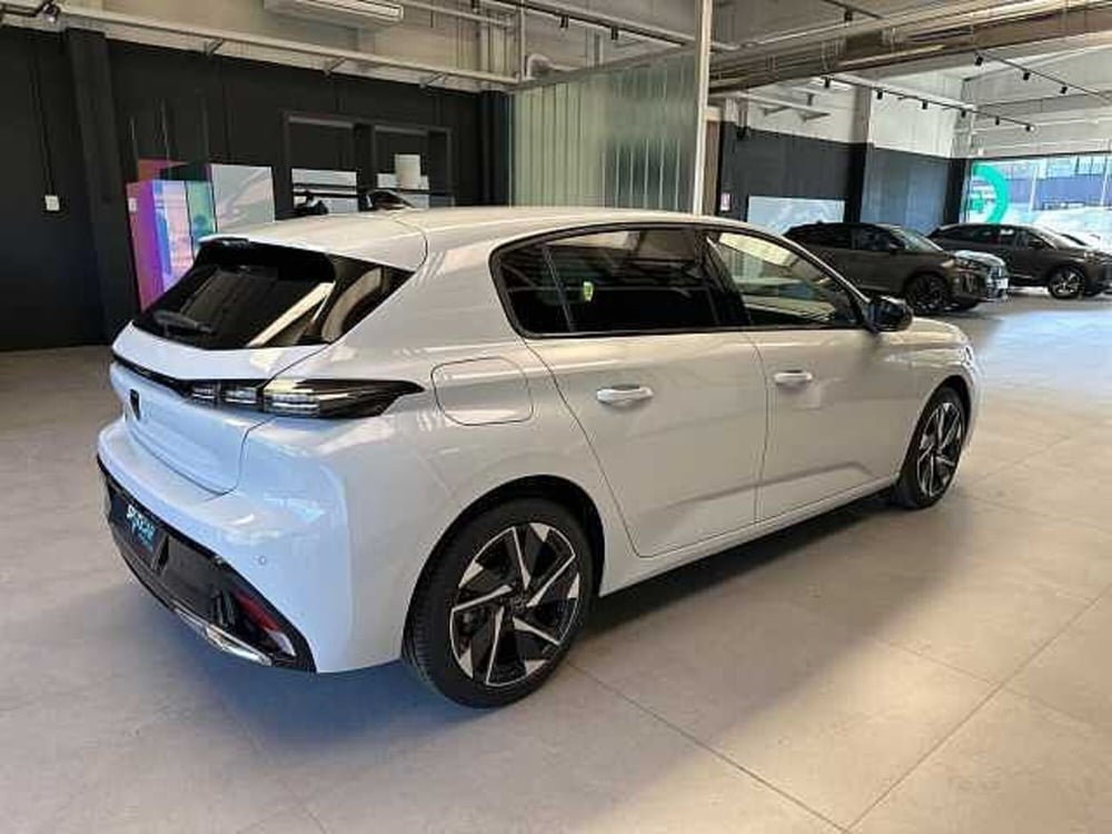Peugeot 308 nuova a Ravenna (3)