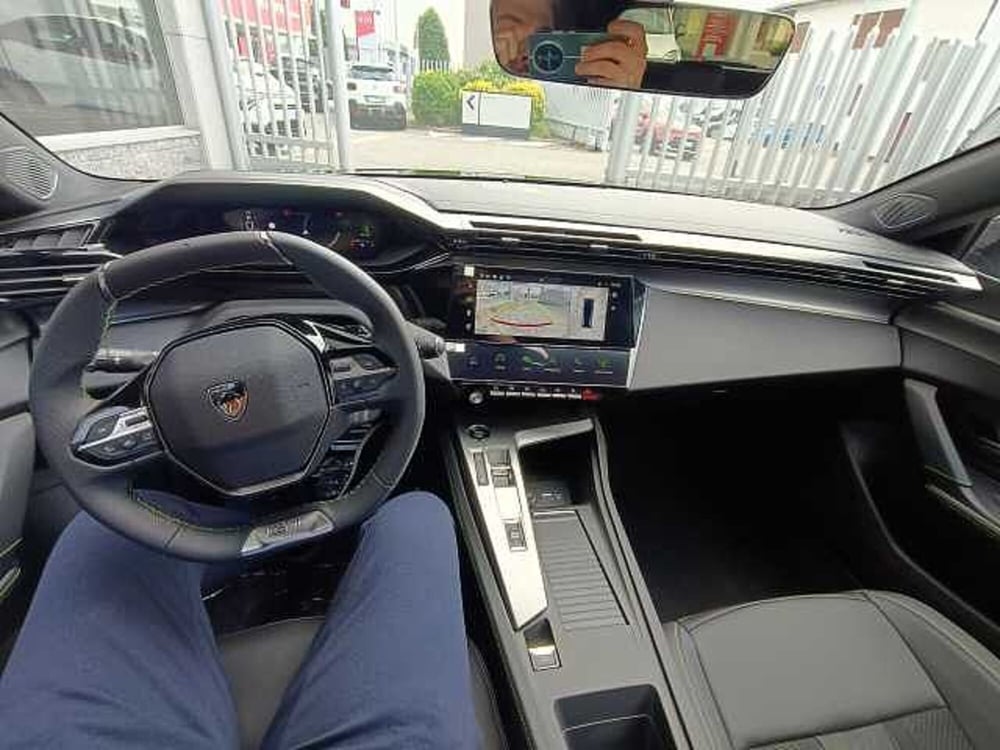Peugeot 308 SW nuova a Milano (12)