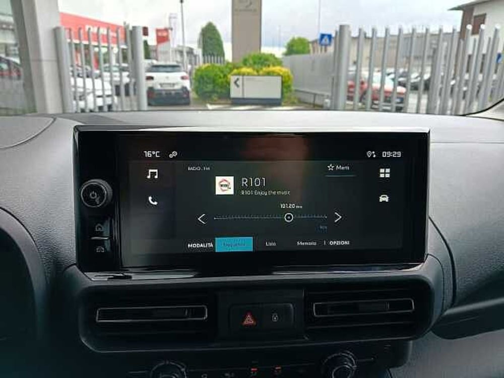 Citroen Berlingo Furgone nuova a Milano (15)