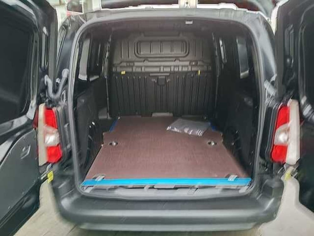 Citroen Berlingo Furgone nuova a Milano (7)