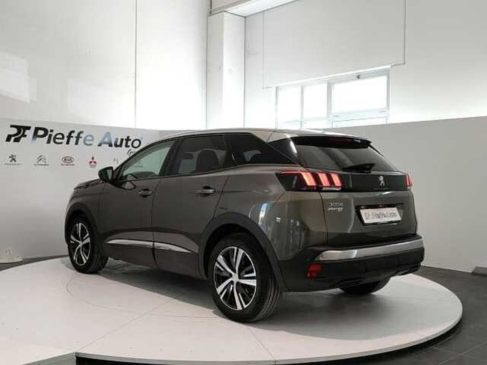 Peugeot 3008 usata a Teramo (3)