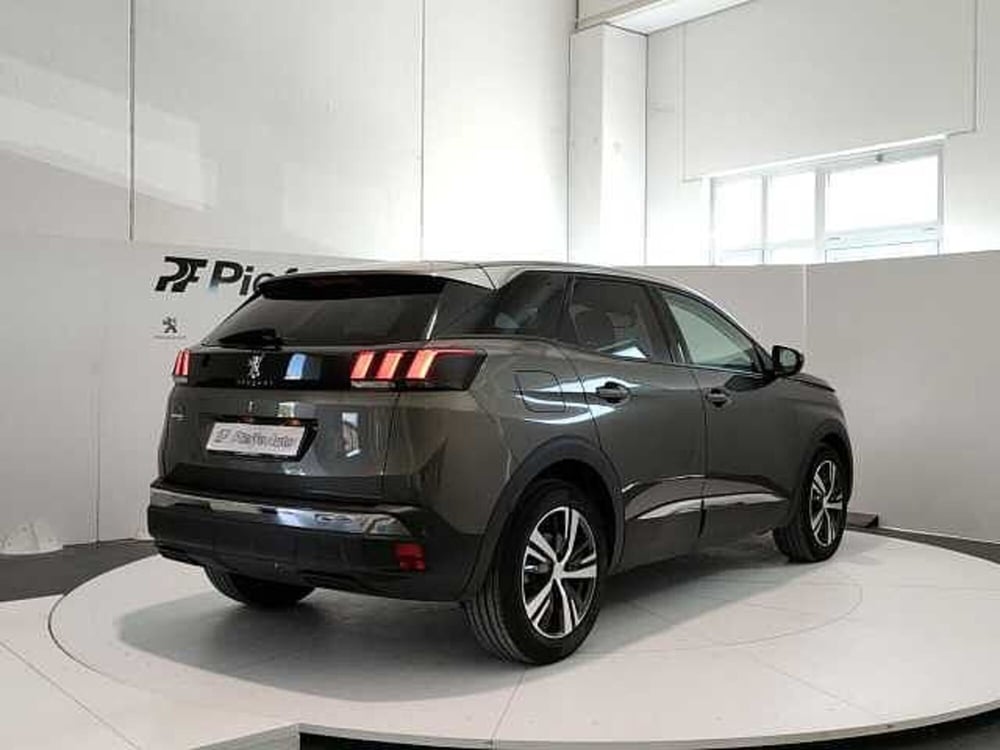 Peugeot 3008 usata a Teramo (4)