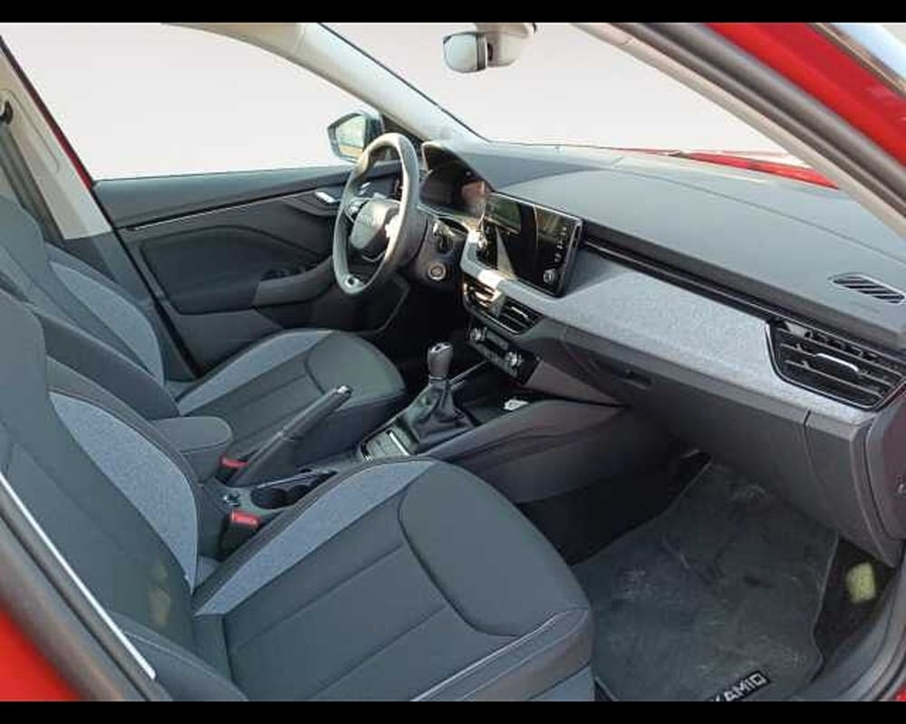 Skoda Kamiq nuova a Ravenna (15)
