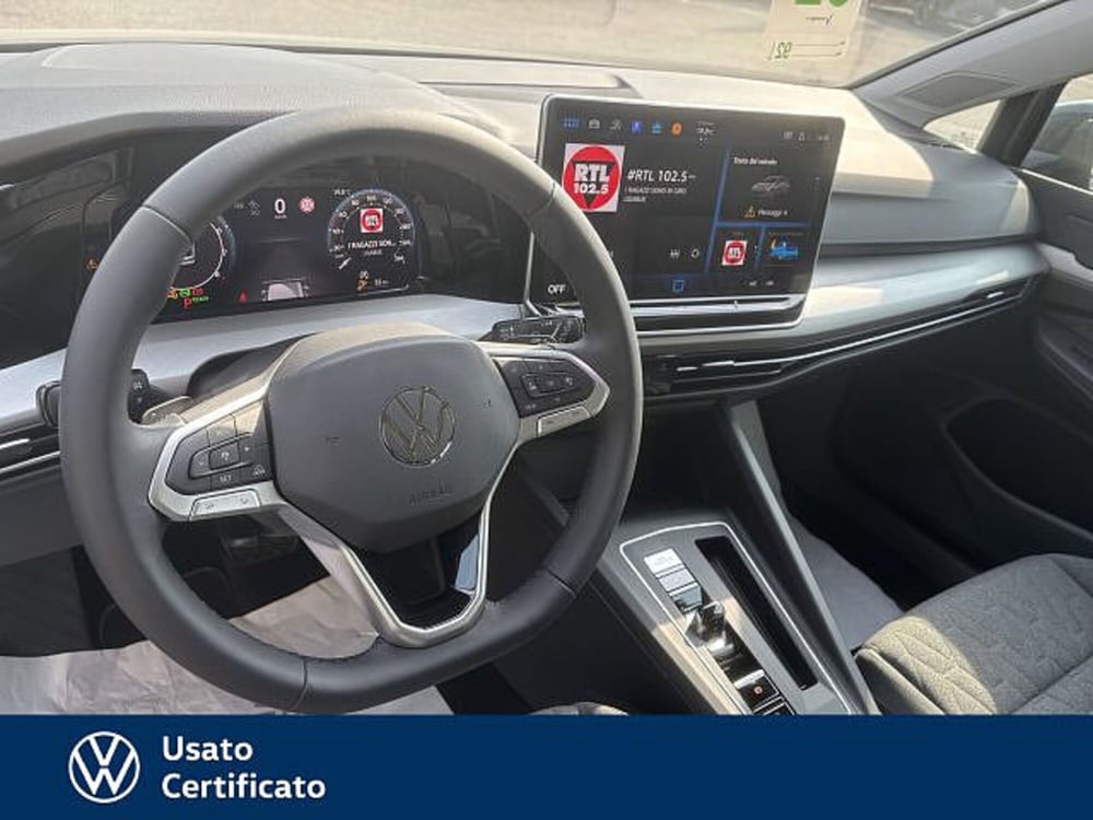 Volkswagen Golf Variant nuova a Vicenza (10)
