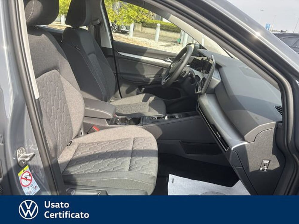 Volkswagen Golf Variant nuova a Vicenza (7)