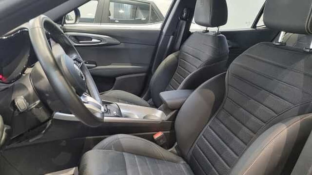 Alfa Romeo Tonale usata a Milano (11)