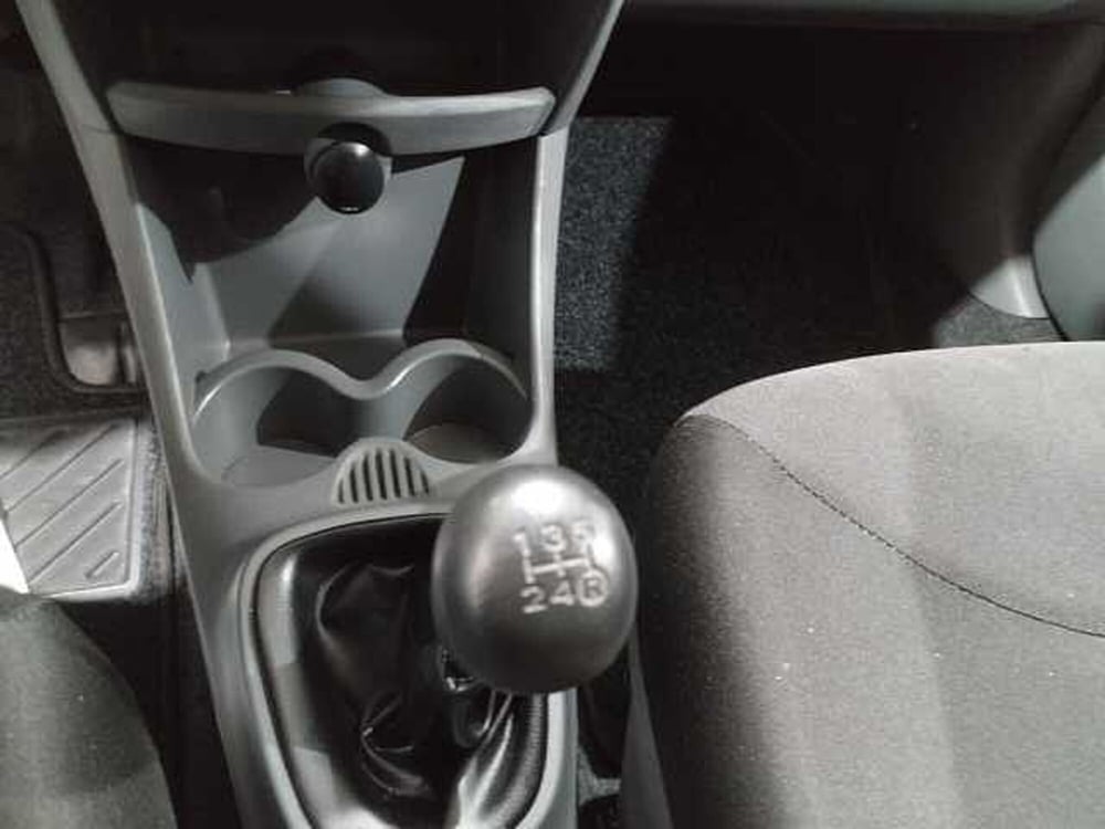Toyota Aygo usata a Lecce (10)