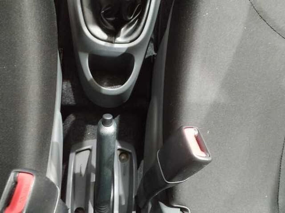Toyota Aygo usata a Lecce (11)