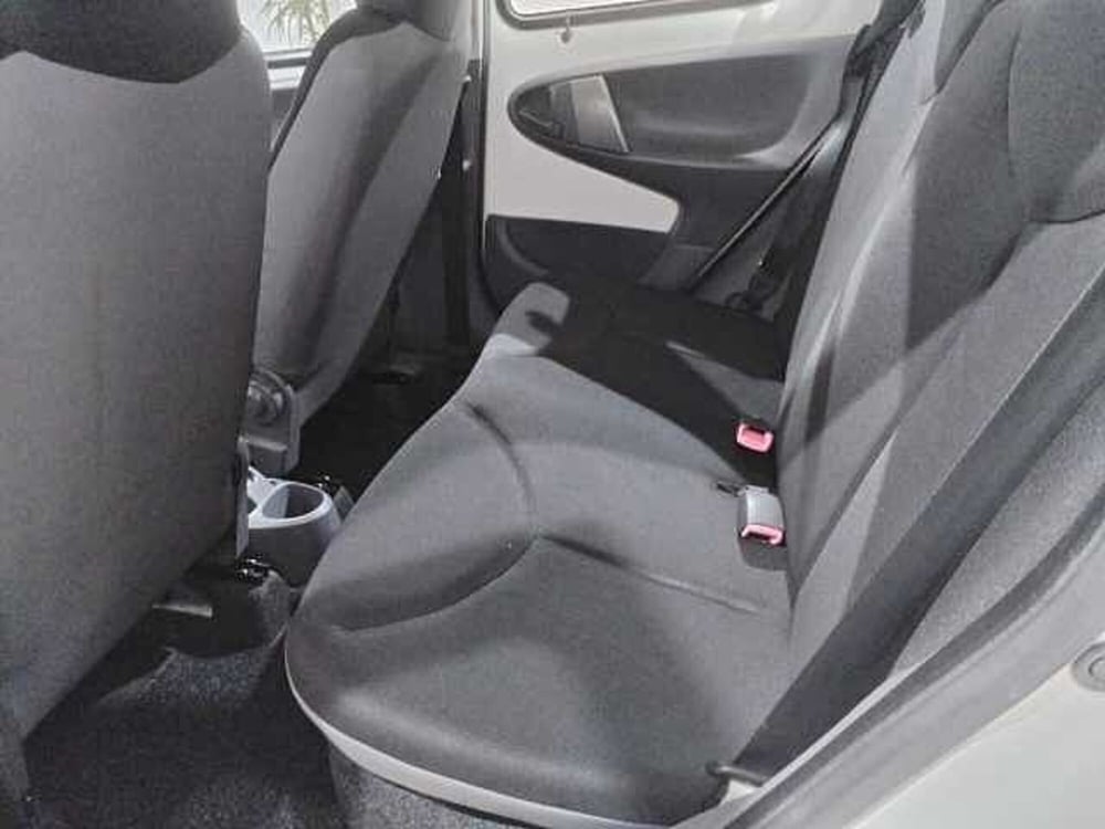 Toyota Aygo usata a Lecce (13)