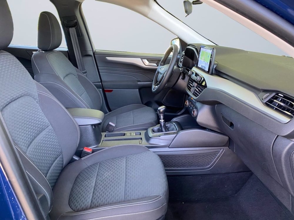 Ford Kuga usata a Milano (11)