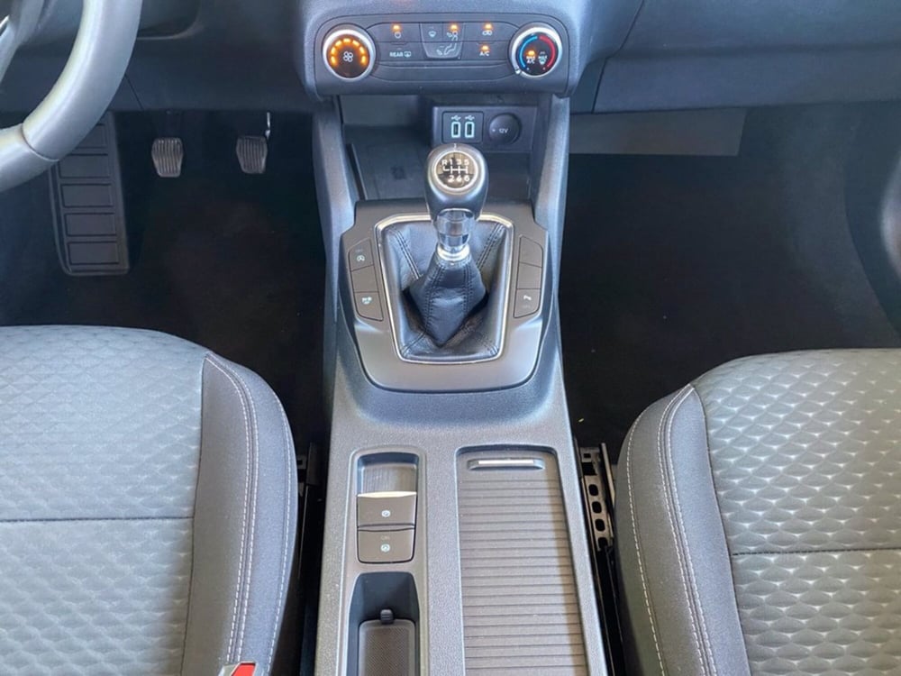 Ford Kuga usata a Milano (15)