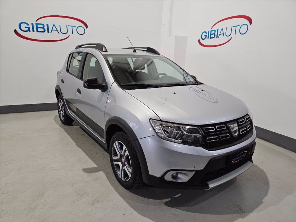 Dacia Sandero usata a Palermo