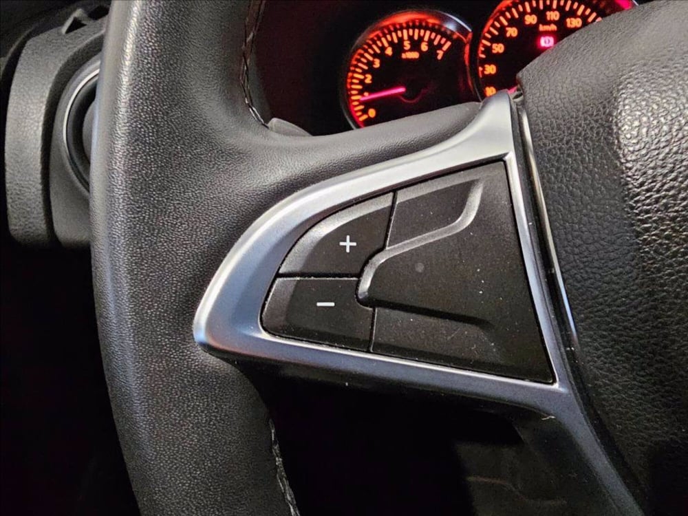 Dacia Sandero usata a Palermo (14)