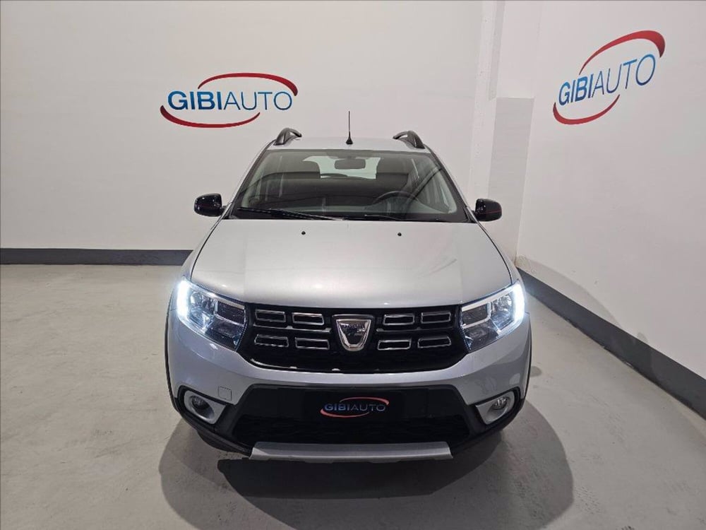 Dacia Sandero usata a Palermo (2)