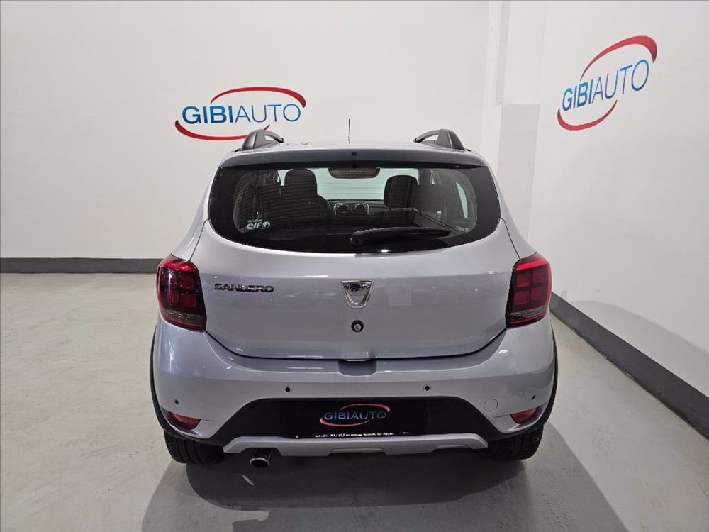 Dacia Sandero usata a Palermo (8)