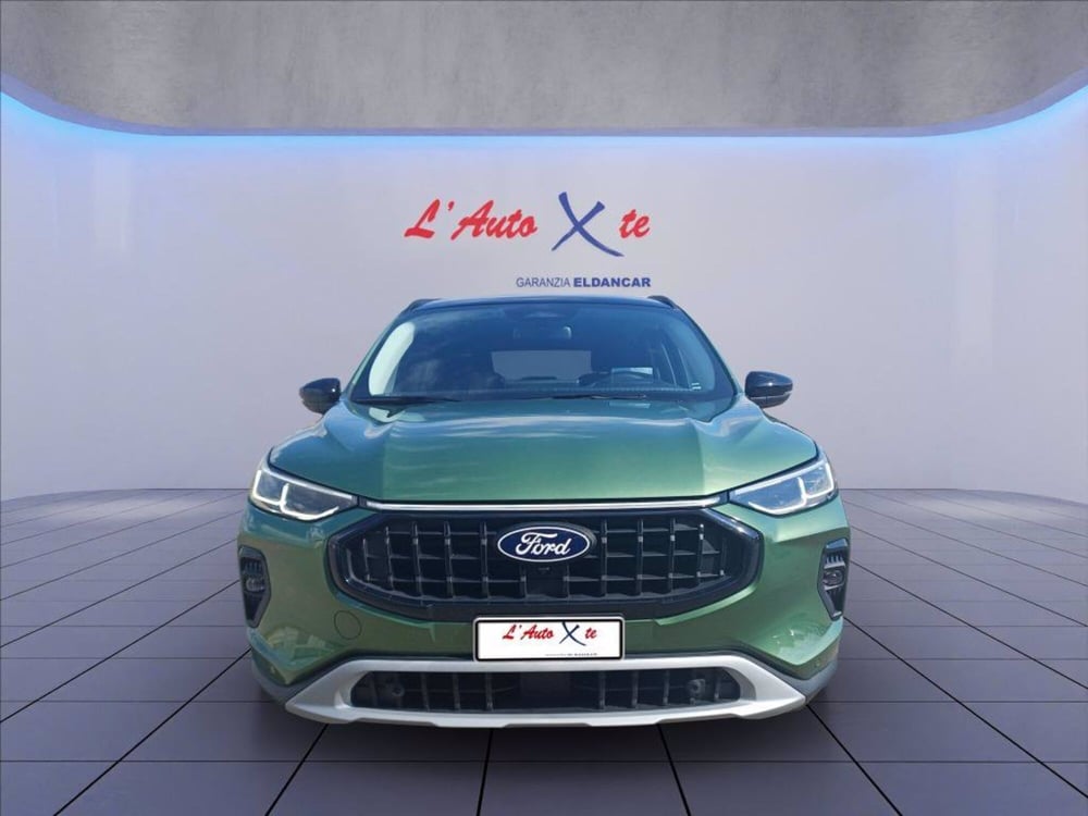Ford Kuga nuova a Milano (2)