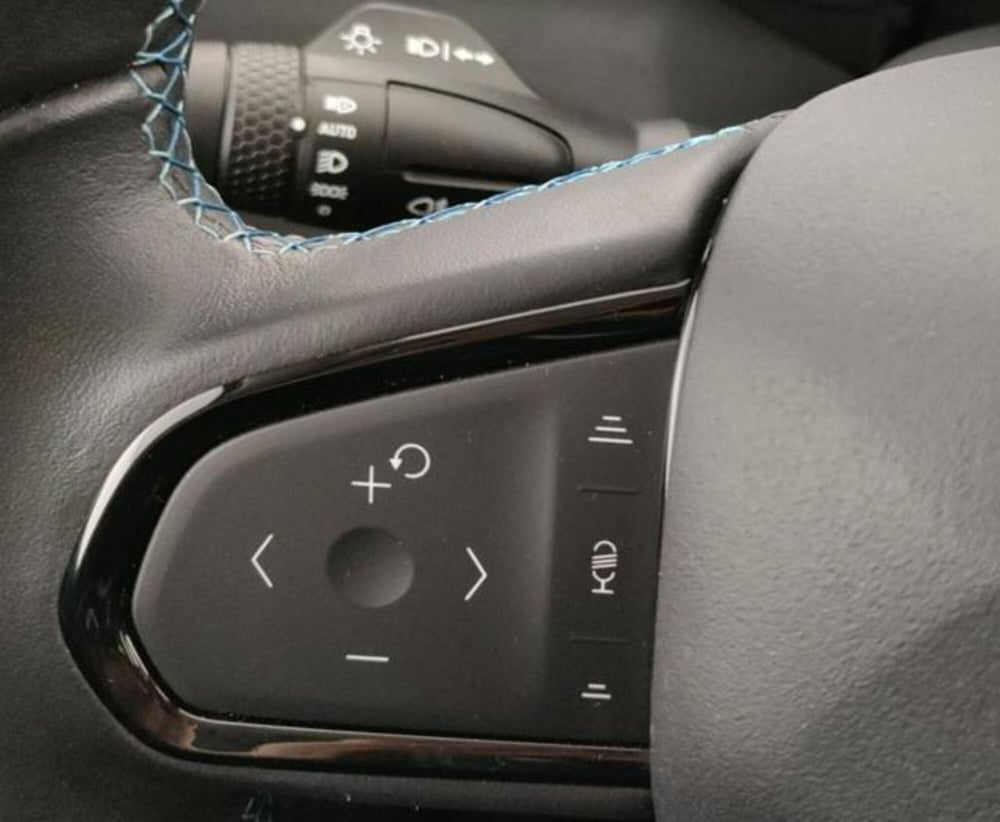 Lynk & Co 01 usata a Modena (20)