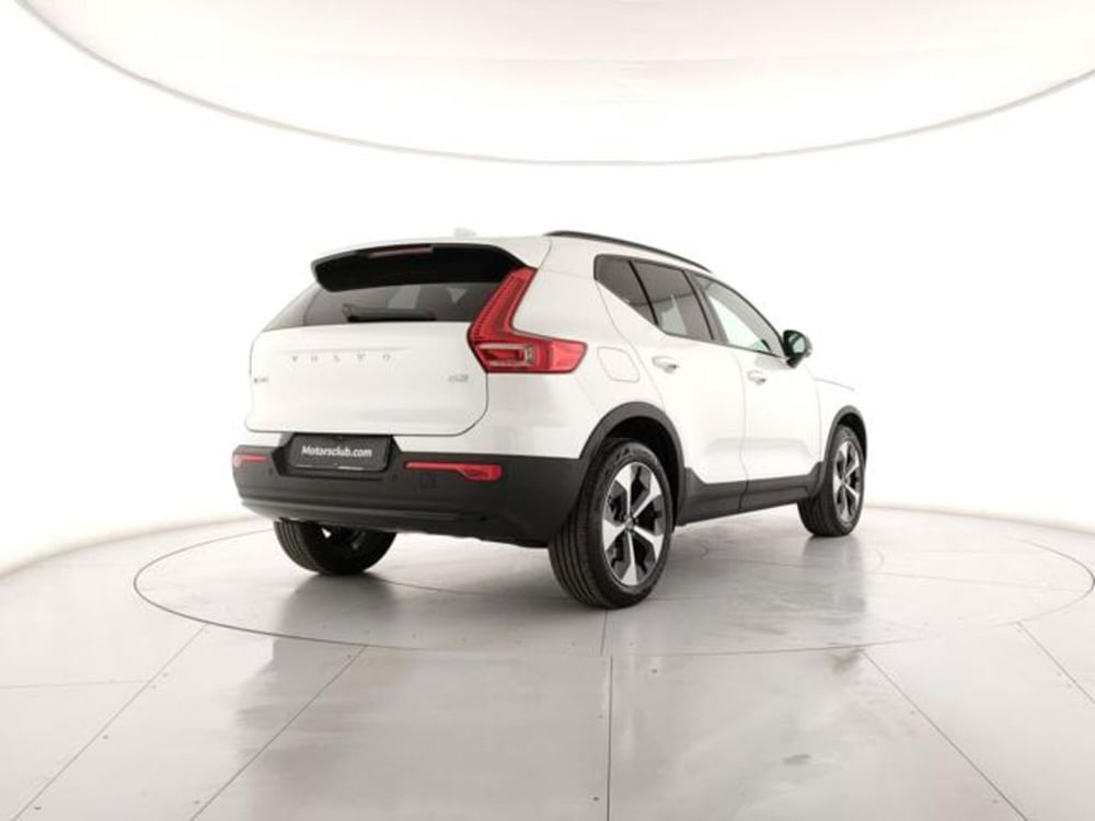 Volvo XC40 nuova a Modena (5)