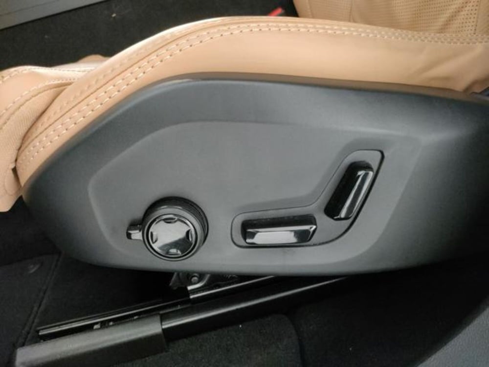Volvo XC60 usata a Modena (17)