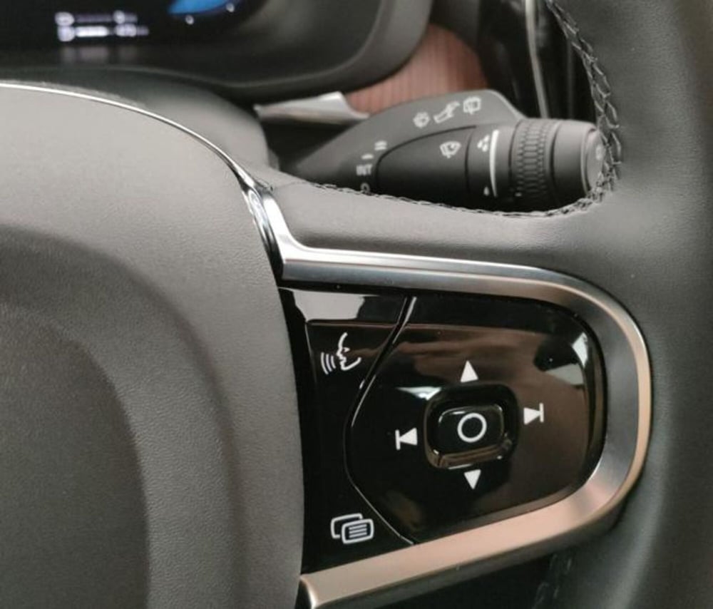 Volvo XC60 usata a Modena (20)